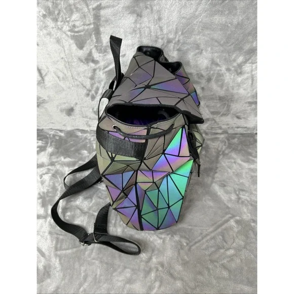 LUXSHE Geometric Iridescent Backpack Luminous Drawstring Backpack READ! - Picture 7 of 16